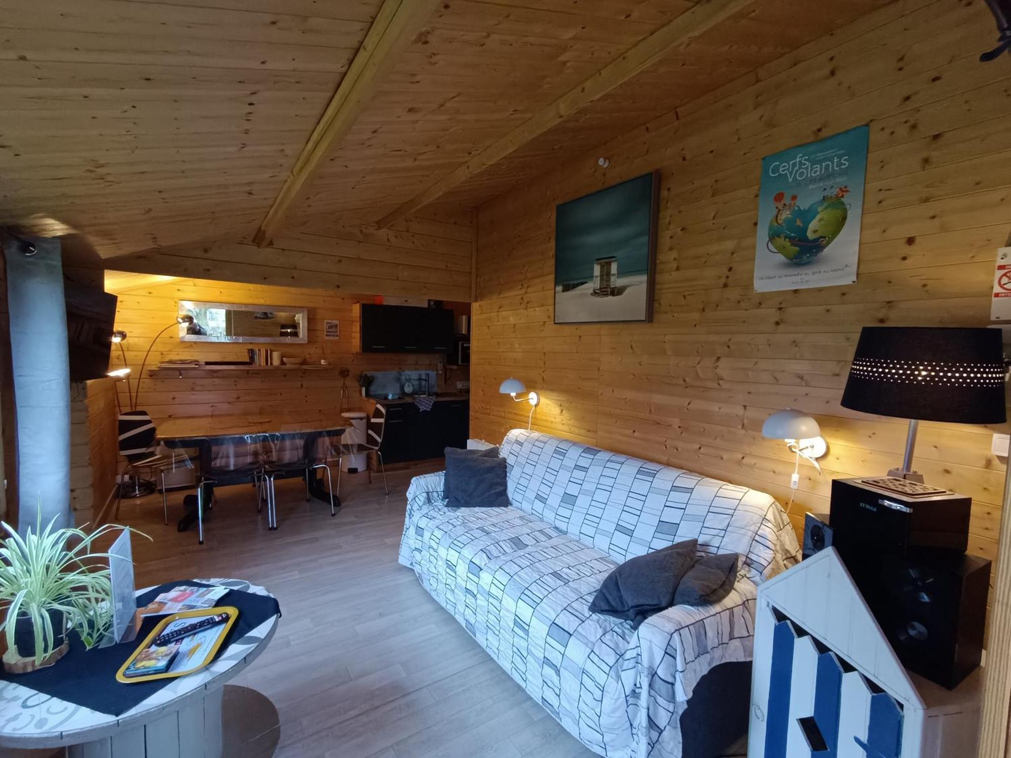 Gite Les Chalets Du Fliers Verton Meubles De Tourisme Classes 2 Etoiles Berck الغرفة الصورة