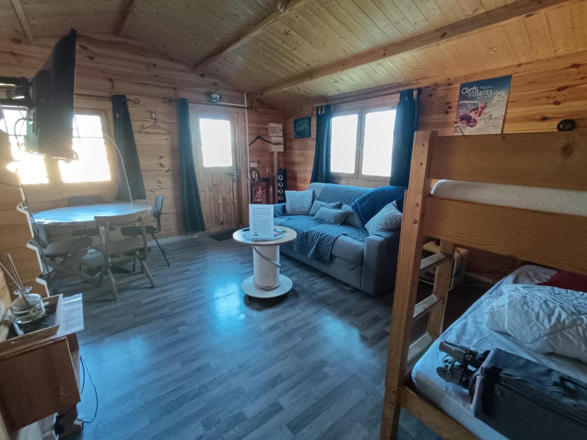 Gite Les Chalets Du Fliers Verton Meubles De Tourisme Classes 2 Etoiles Berck الغرفة الصورة